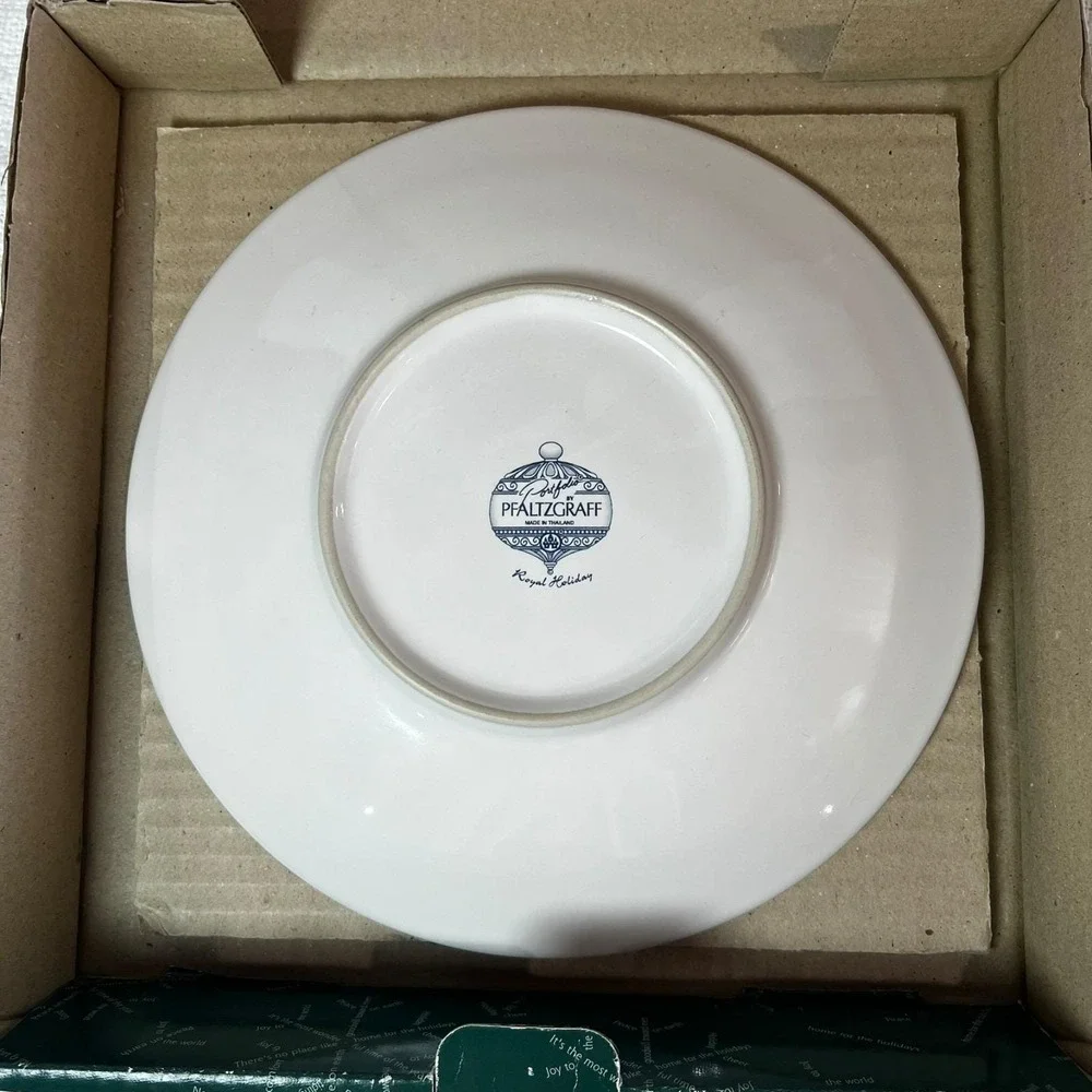 Pfaltzgraff new plate